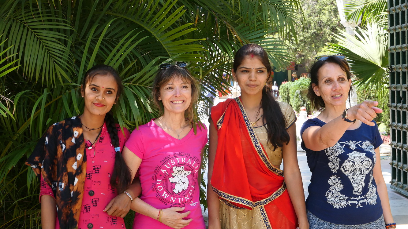 Des femmes dans Le jardin des femmes Udaipur