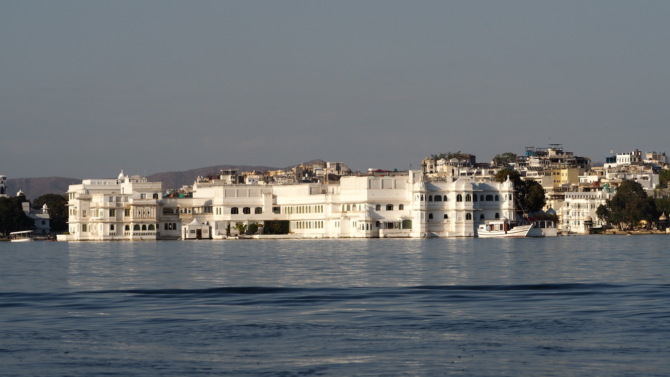 En bateau sur le lac Udaipur