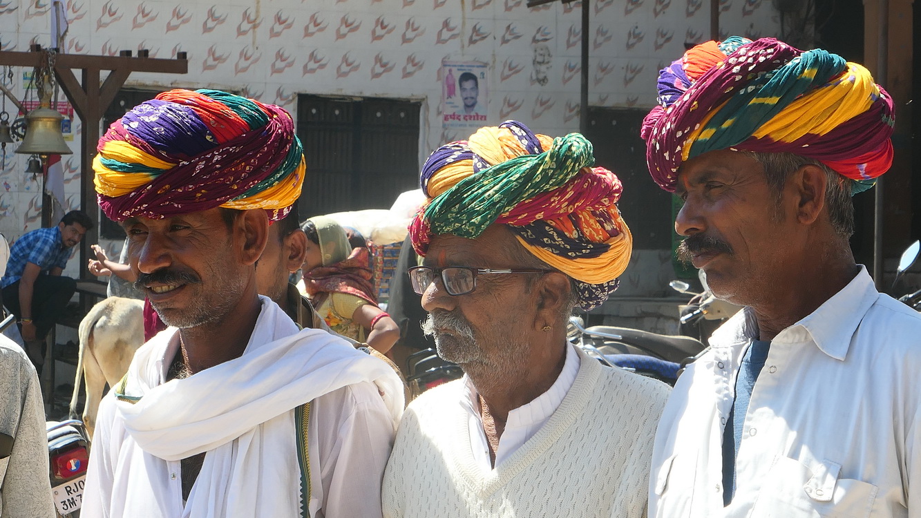 Arrêt dans un village : portraits Image