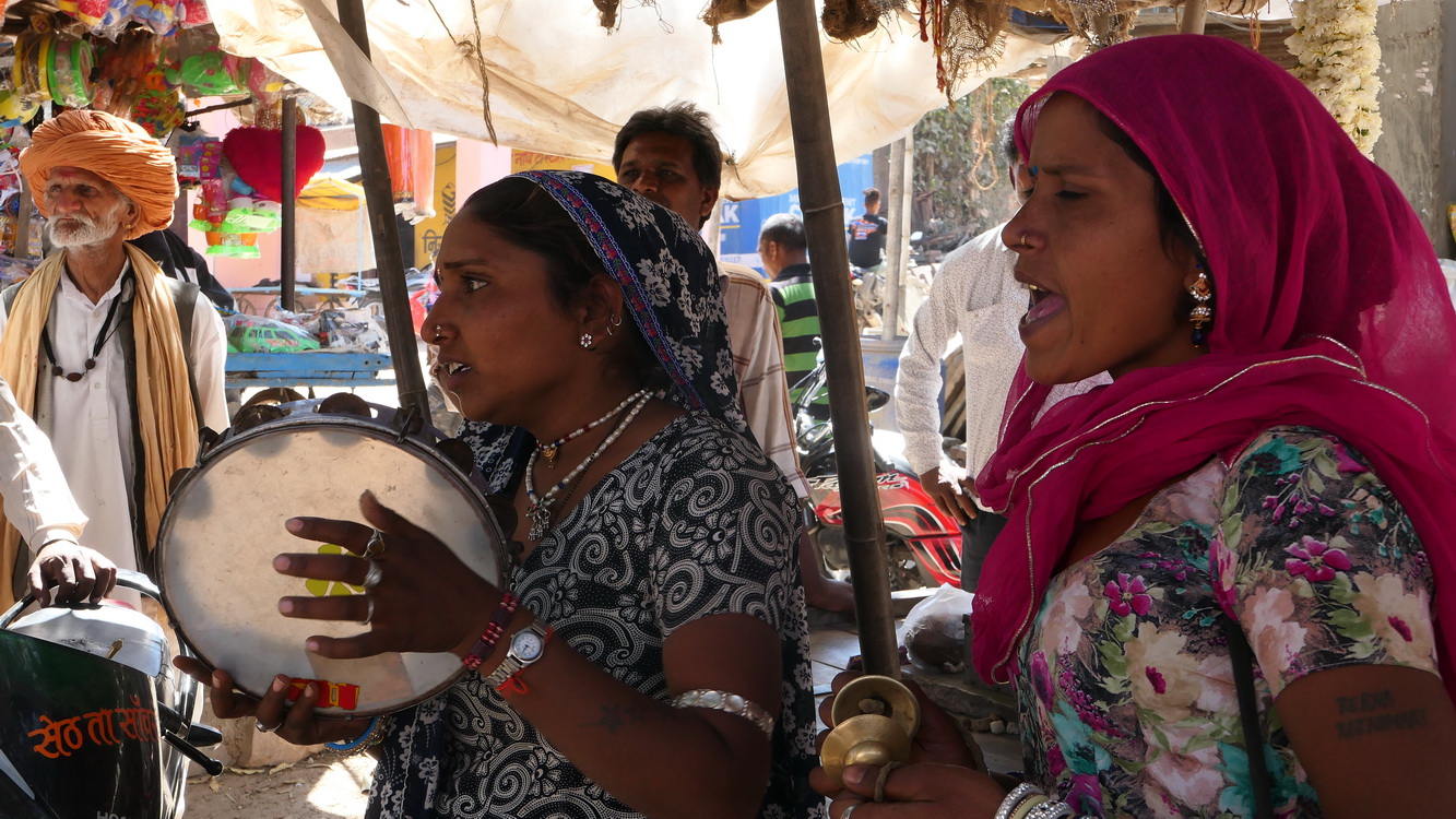Arrêt dans un village : portraits Image