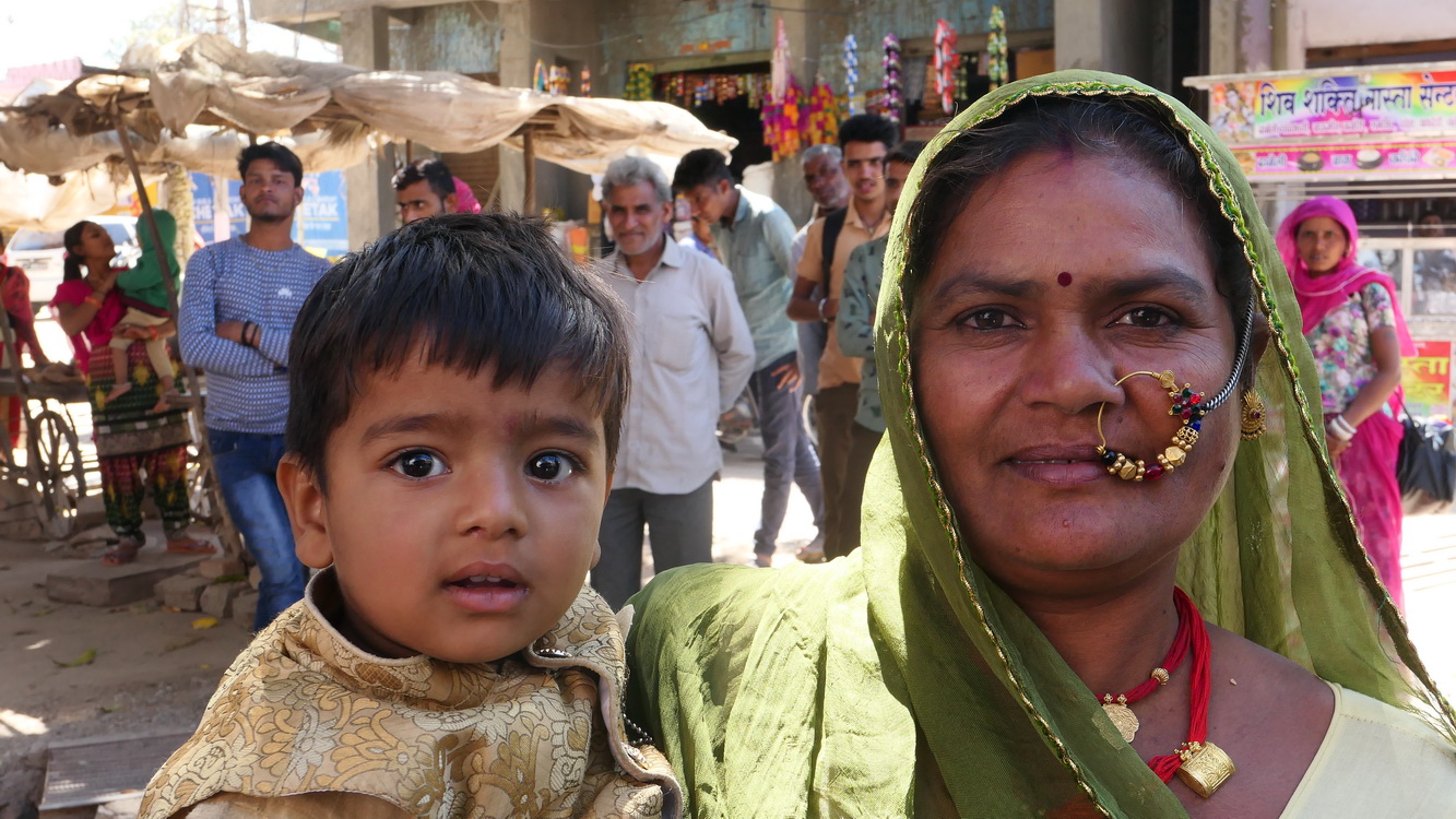 Arrêt dans un village : portraits Image